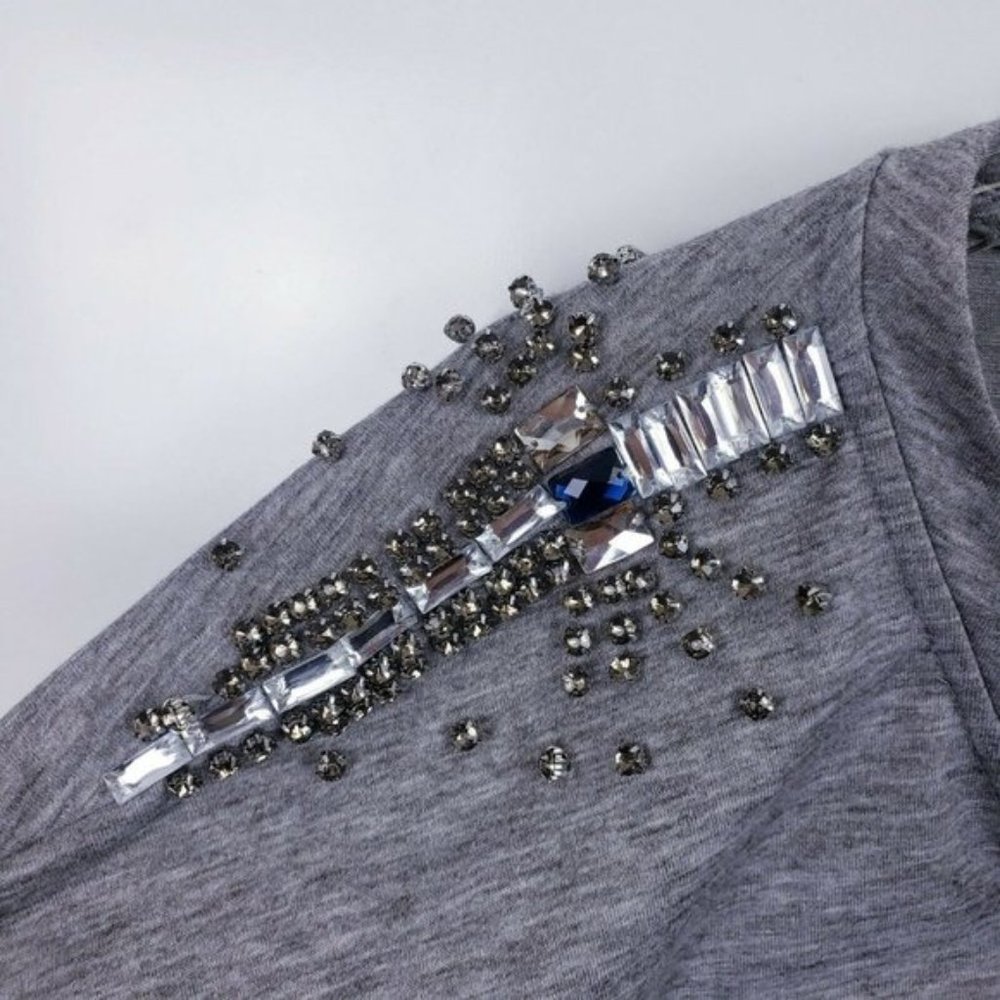 🌻Sunday In Brooklyn Rhinestone Shoulder Tee - Picture 4 of 4